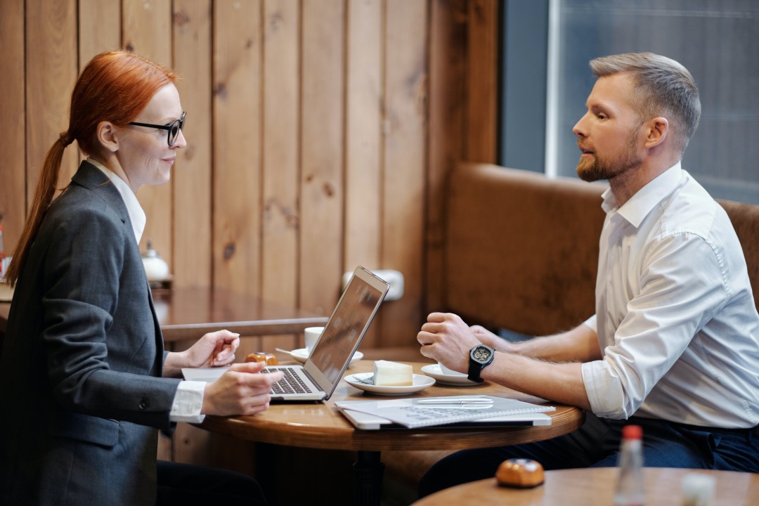 Unveiling the Role of Strengths-Based Coaches in the US Empowering Individuals Towards Success