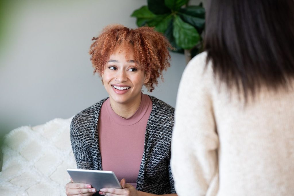 Postpartum Transition Coach Guiding Mothers Through the Fourth Trimester